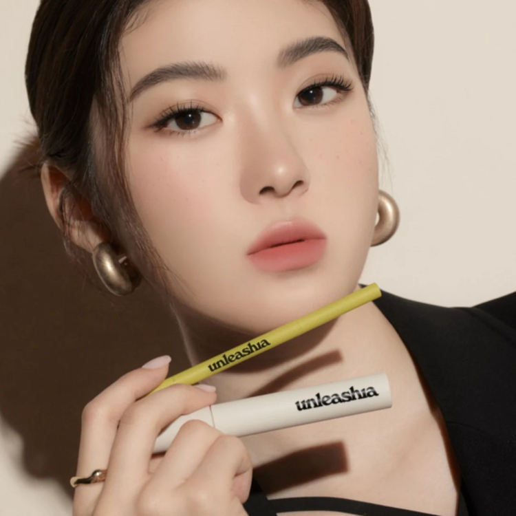 UNLEASHIA, Shaper Pomade Eyebrow Fixer