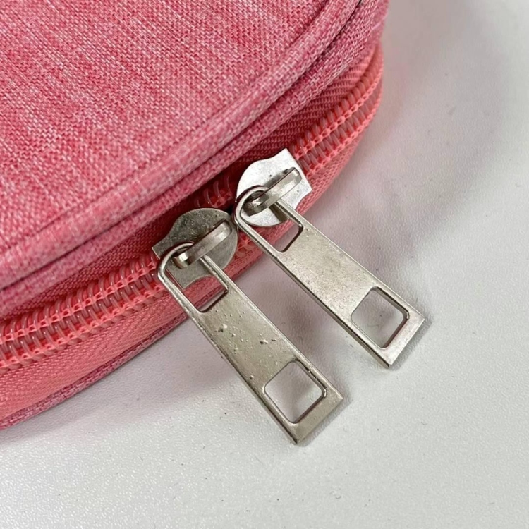 مقلمة 