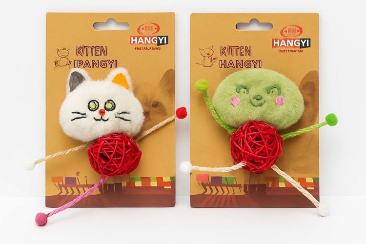 Interactive cat toy 