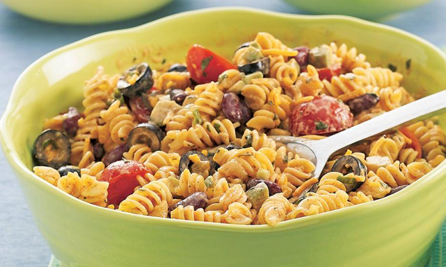 سلطة المعكرونة 