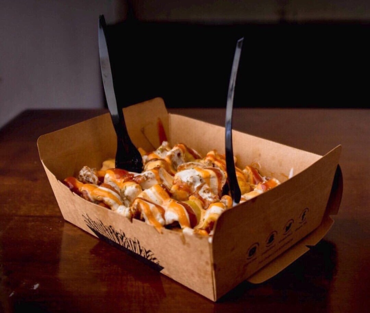 البطاطا مع  الدجاج والصوص 