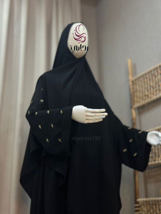 طقم كامل ٣ قطع باللّون الأسود فقط 