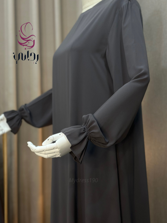 طقم الفراشة المميّز مكّون من   ٥ قِطع ( ومنها اختياري )