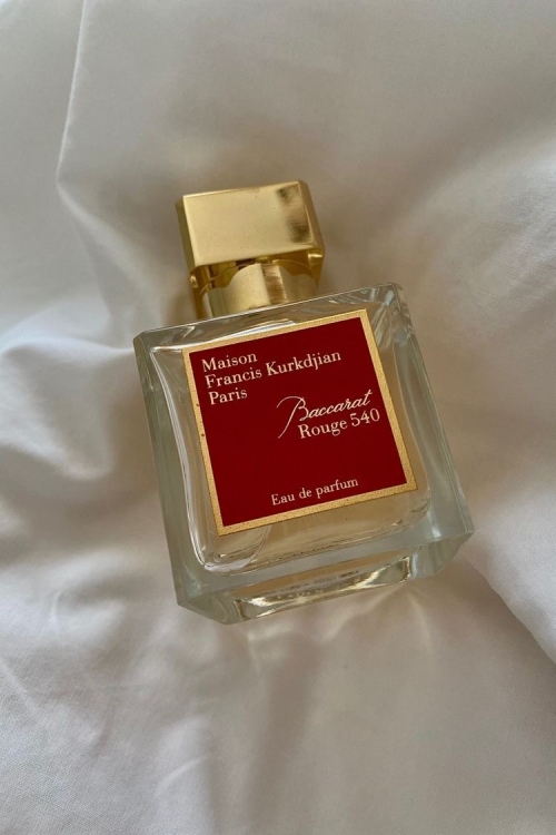 عرض خاص  3 عطور تستر بسعر 25 دينار والعطر الرابع مجاناً   فقط استخدم كود free  لتحصل على توصيل مجانا 