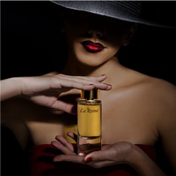 LA REINE PERFUME