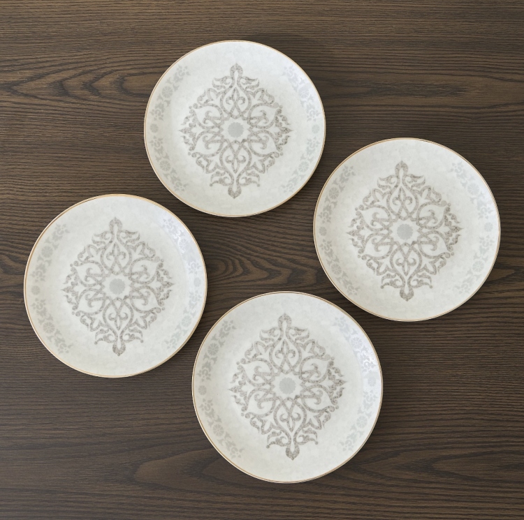 Dessert plates/ set of 4 
