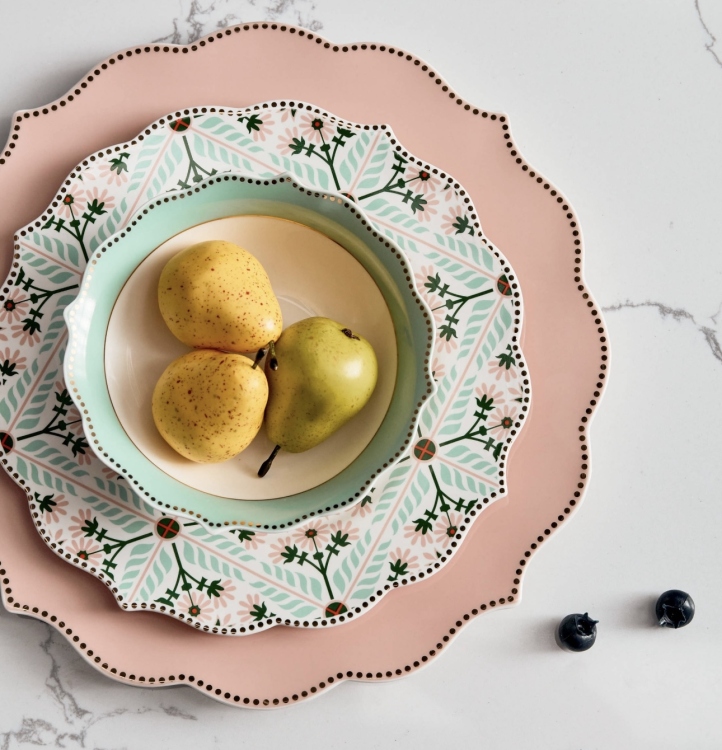 18 pieces- dinner set