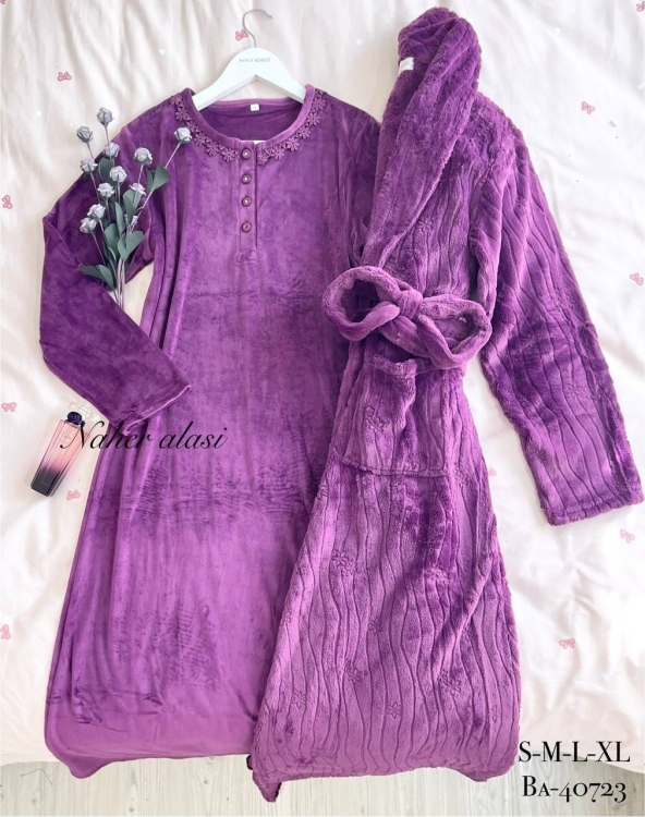 قميص نوم مع روب 