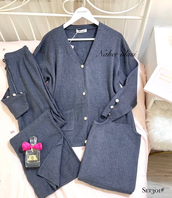 طقم تريكو  3 قطع 