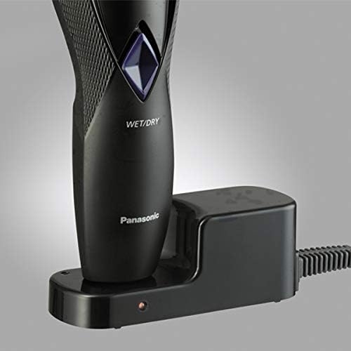 ماكينة تشذيب اللحية Panasonic - قابلة لإعادة الشحن