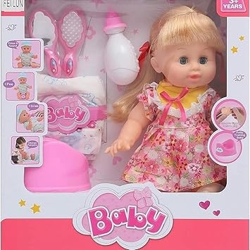 لعبة عروسة مع ادواتها 