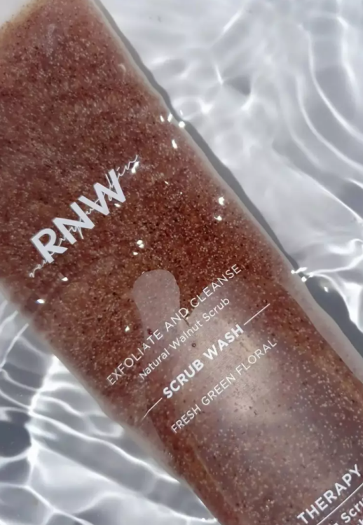 RNW, DER. THERAPY Refreshing Scrub To Body Wash