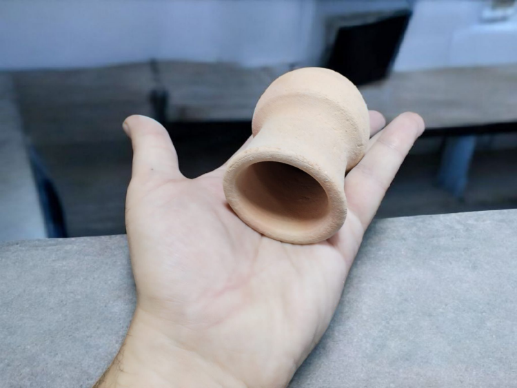 مخابئ فخارية