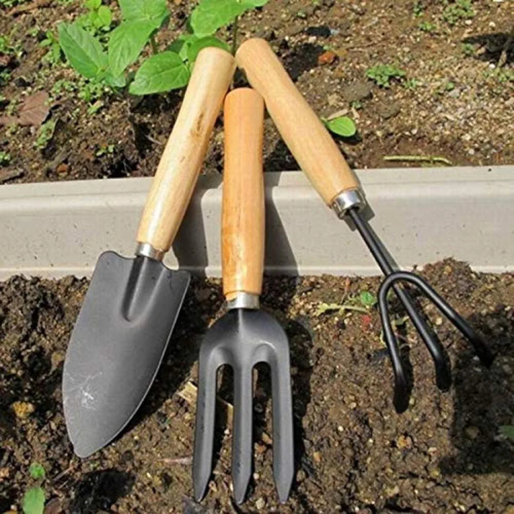 مجموعة أدوات حديقة