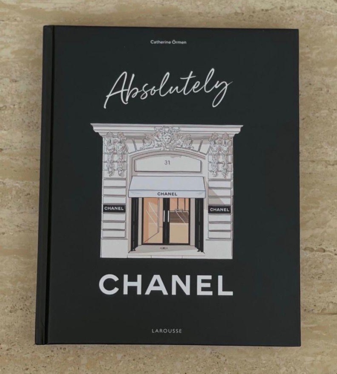 Luxury coffee table books 