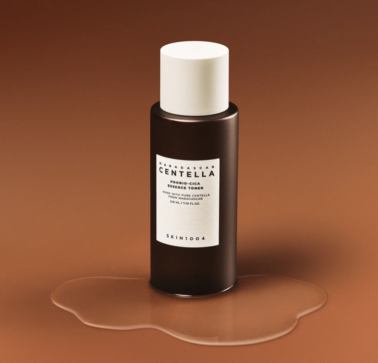 SKIN1004, Madagascar Centella Probio-Cica Essence Toner