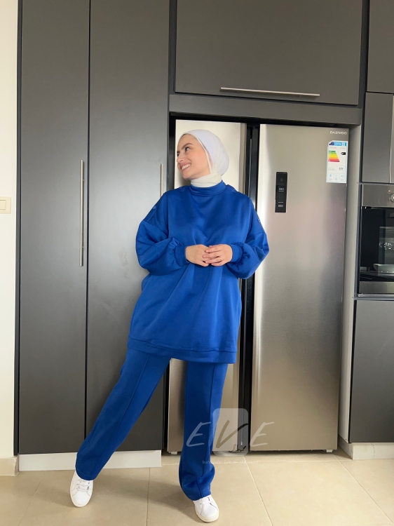 طقم " ربى " اللون الاسود والنيلي 