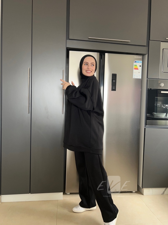 طقم " ربى " اللون الاسود والنيلي 