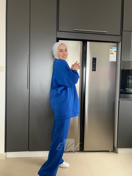 طقم " ربى " اللون الاسود والنيلي 