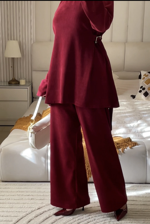 طقم شوق باللون الخمري