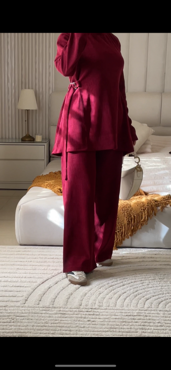 طقم شوق باللون الخمري