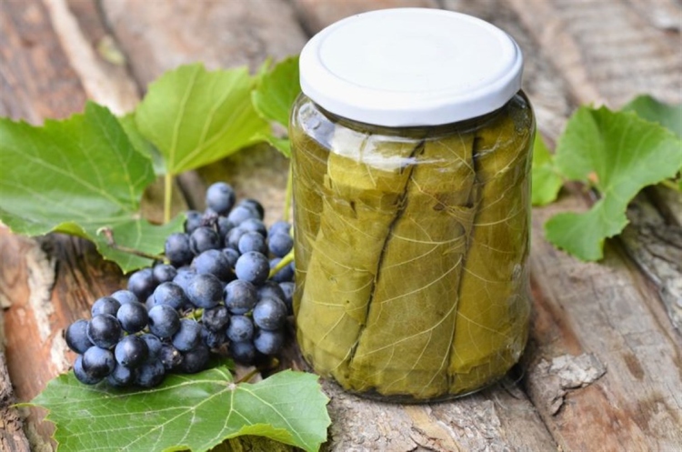 ورق عنب مكبوس