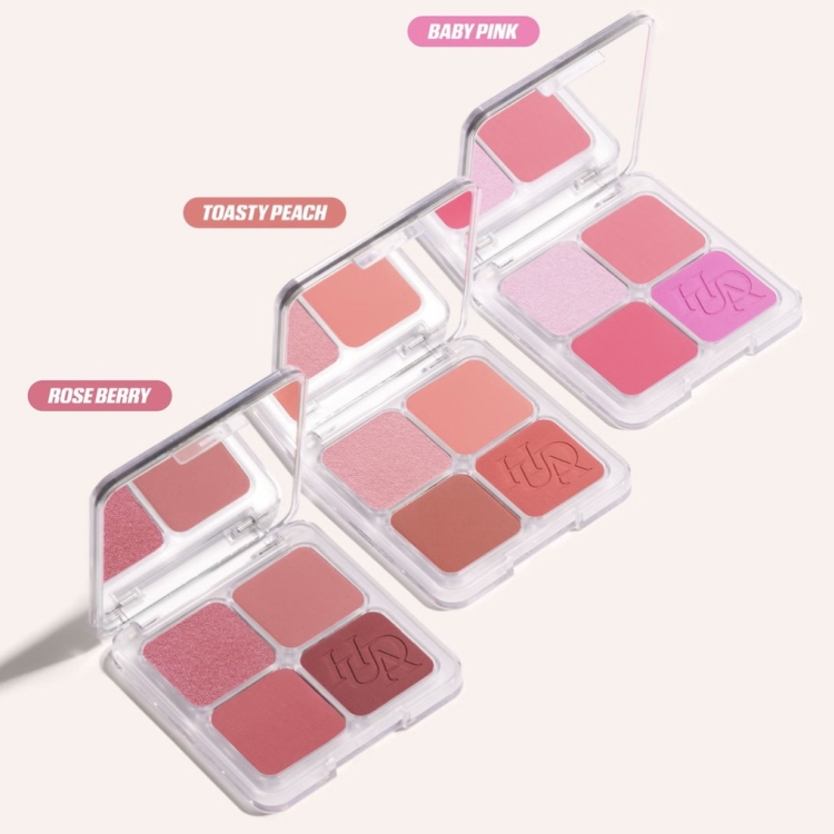 HUDA BEAUTY Blush Filter Blurring Blushlighter Palette 