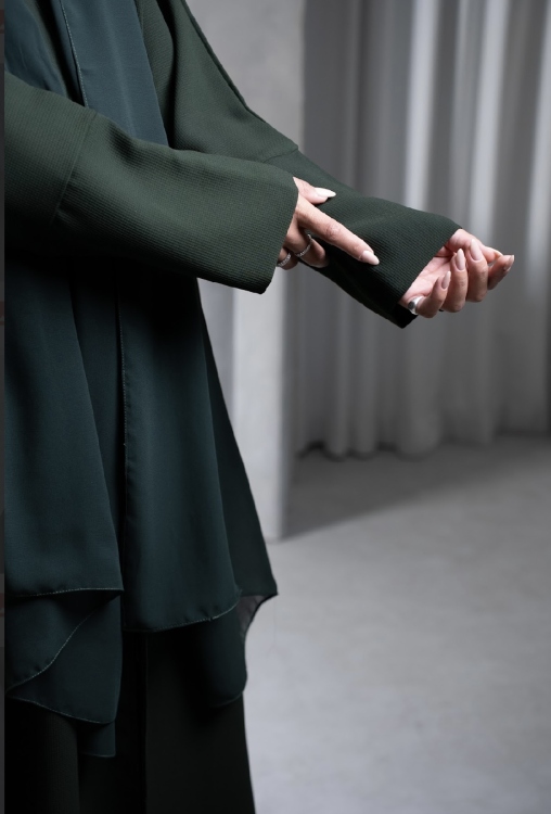 عباية بشت خضرة 