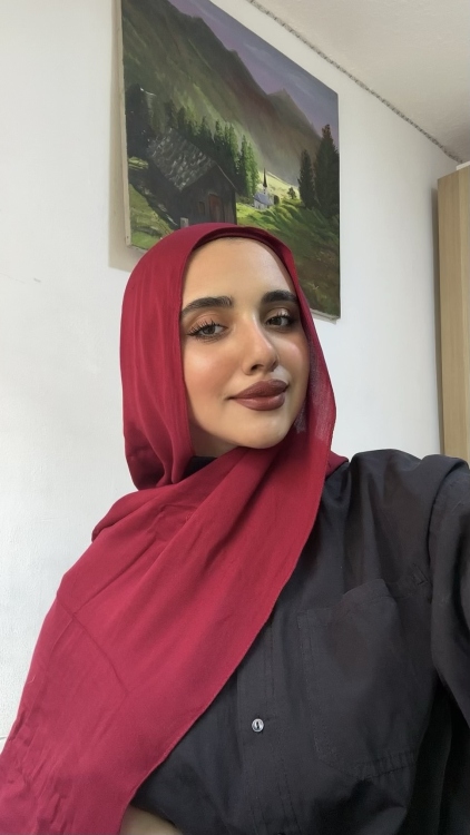 مودال كلاسك  بيرغندي