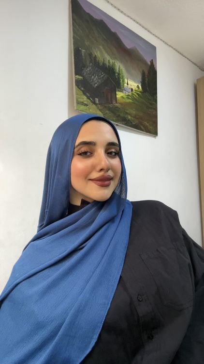 مودال اسفنجي ازرق غامق