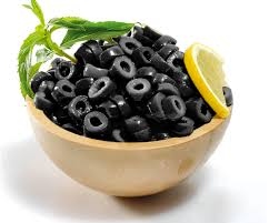 زيتون اسود مشرح