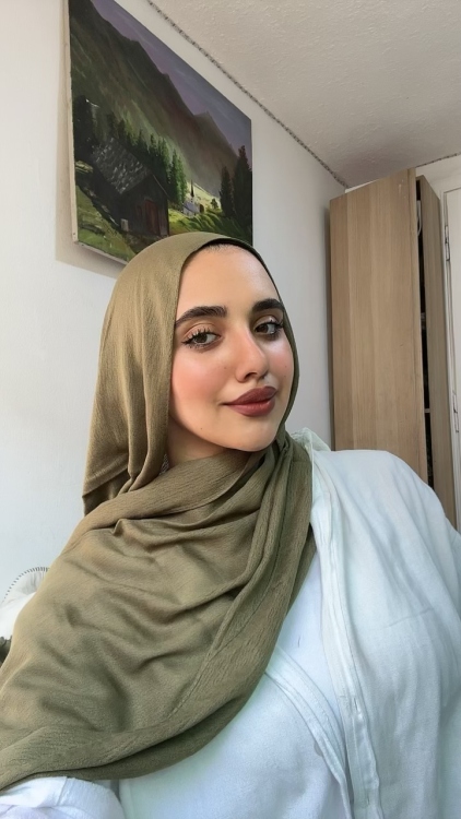 مودال اسفنجي زيتي 