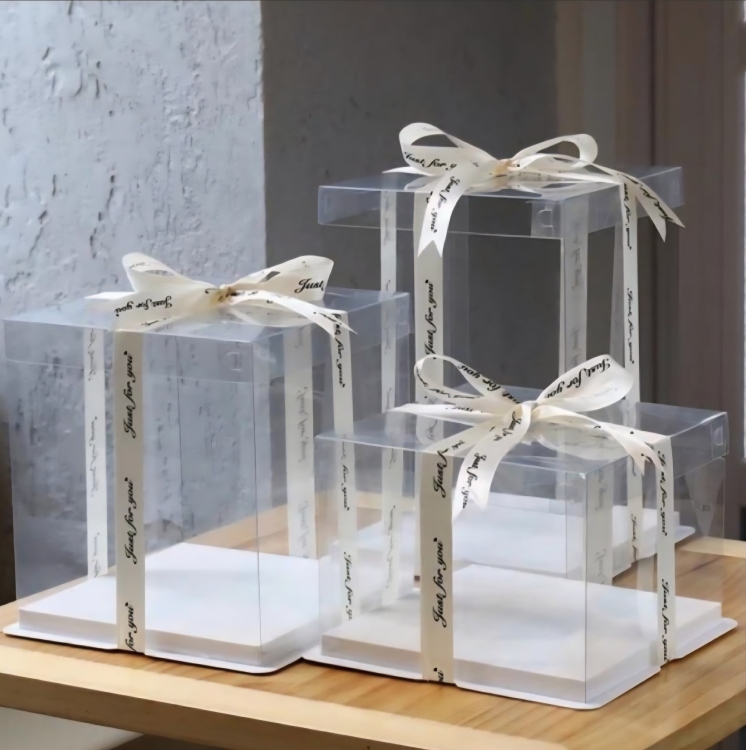 علب شفاف كيك او هدايا قياس 26×26 ارتقاع 24