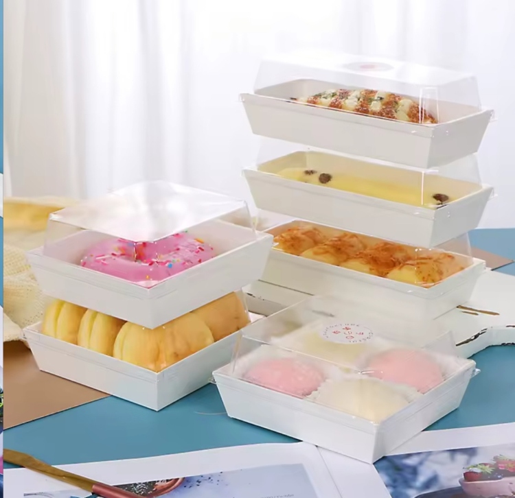 علب كرتون ابيض وجه شفاف 