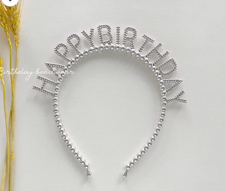 طوق شعر مع وشاح اعياد ميلاد 