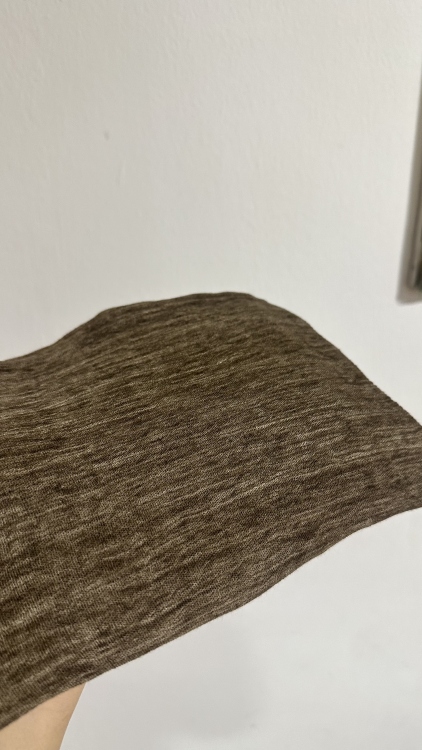 مودال تايلندي بني غامق 