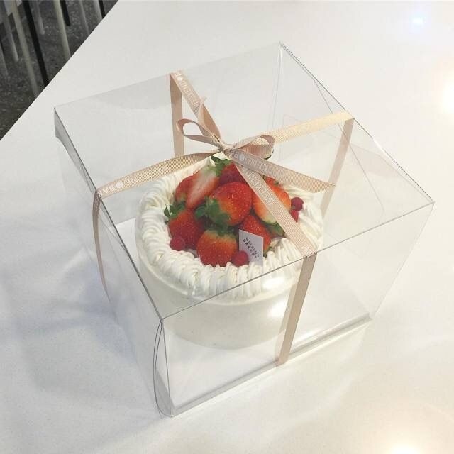علب شفاف كيك او هدايا قياس 38×38 ارتفاع 40