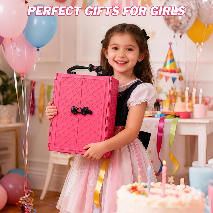 لعبة خزانة باربي مع فساتينها 