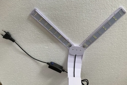 اضاءة LED مع مشبك قابلة للفتح 
