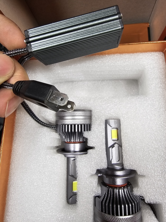  لمبات ليد ليزر  M130 PRO