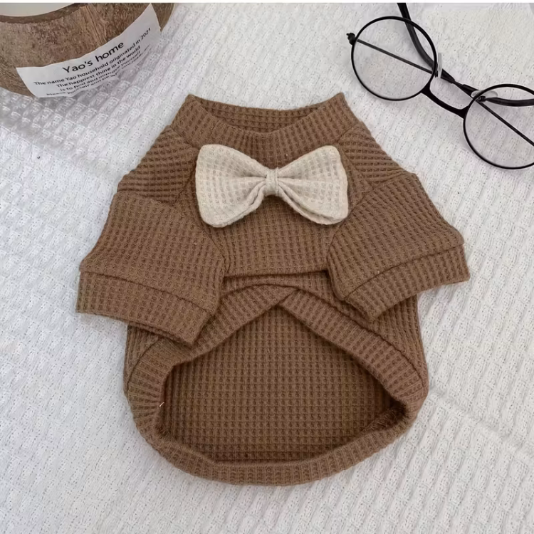 ملابس القطط متوسطة السماكه وانيقه مقاس ميديوم 