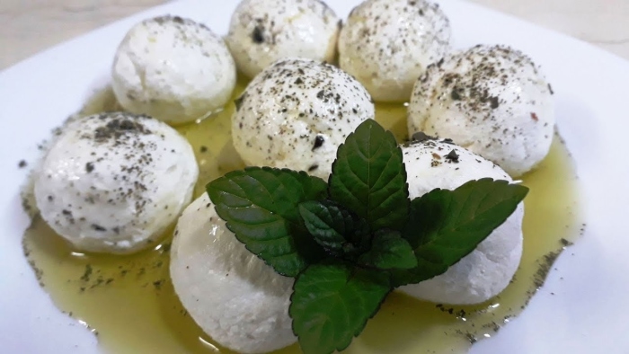 لبنة مدحبرة بالزيت