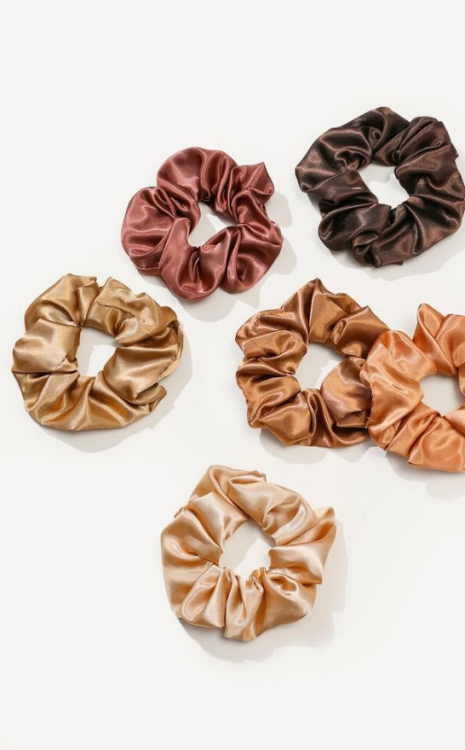 Satin scrunchies 12 pcs  بكل ساتان 12 قطعة