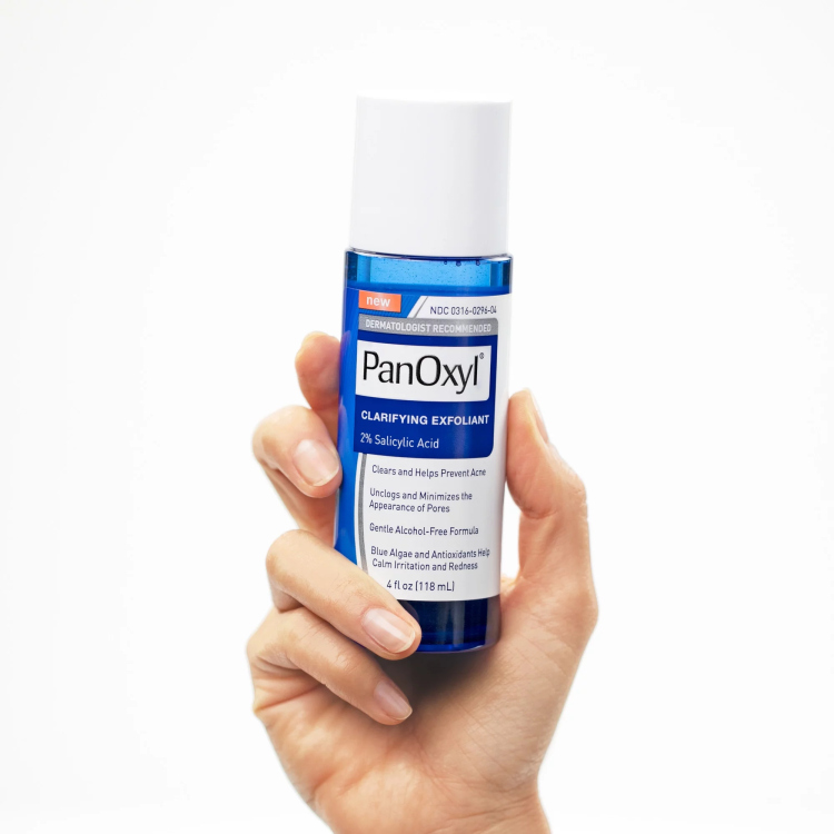 مقشر بانوكسيل  PanOxyl Clarifying Exfoliant 2٪ Salicylic Acid