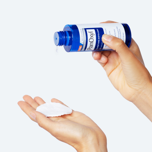 مقشر بانوكسيل  PanOxyl Clarifying Exfoliant 2٪ Salicylic Acid