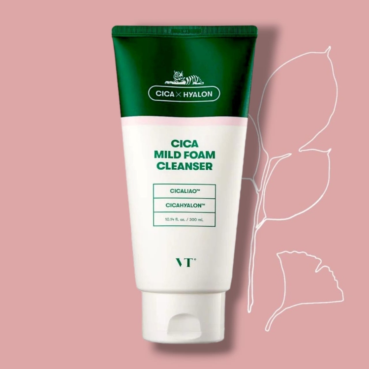 غسول رغوي ب سيكا VT COSMETICS CICA Mild Foam Cleanser