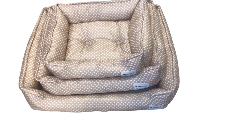 سرير دافئ للحيوانات الأليفة 