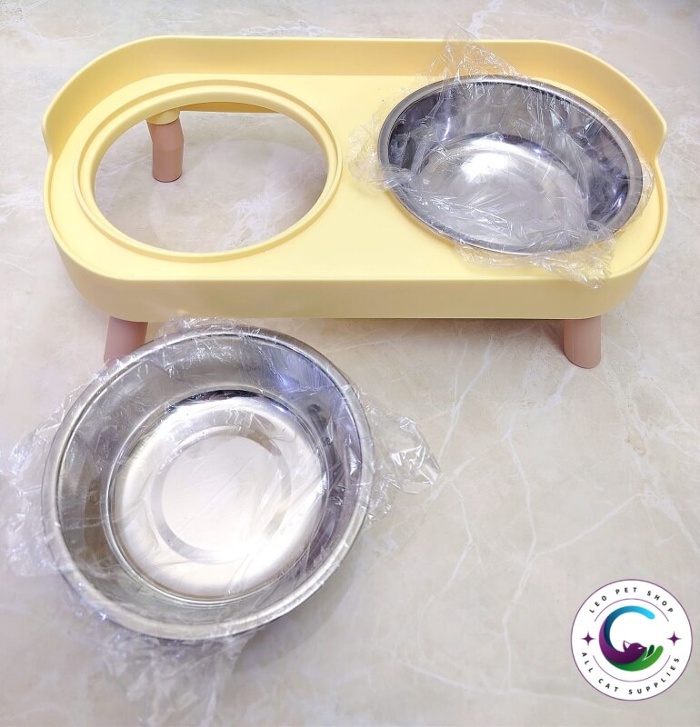 طاولة الطعام المرتفعة للقطط 😻