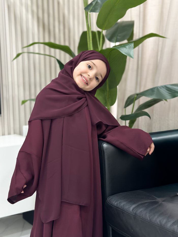 عبايات الاطفال